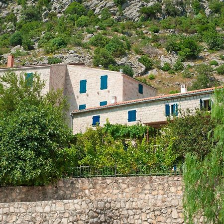 Holiday Home Neda Светі-Стефан Екстер'єр фото