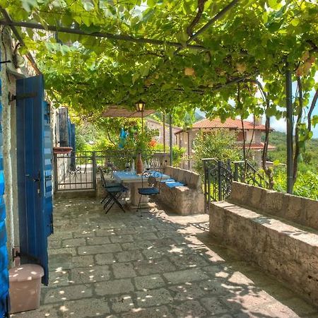 Holiday Home Neda Светі-Стефан Номер фото