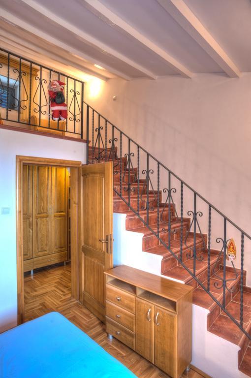 Holiday Home Neda Светі-Стефан Номер фото
