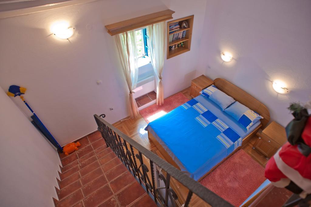 Holiday Home Neda Светі-Стефан Номер фото